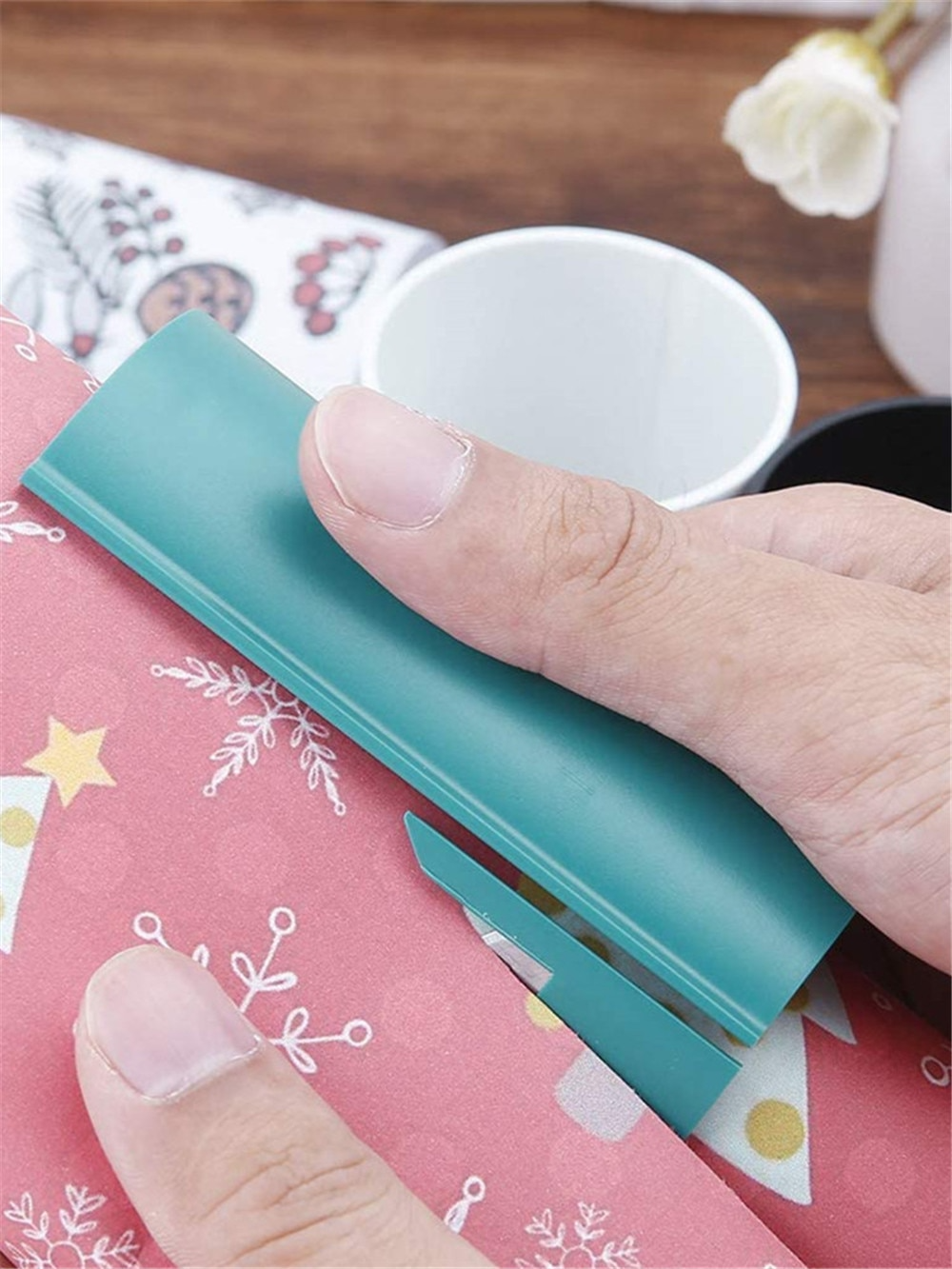 Gift Wrap Cutter